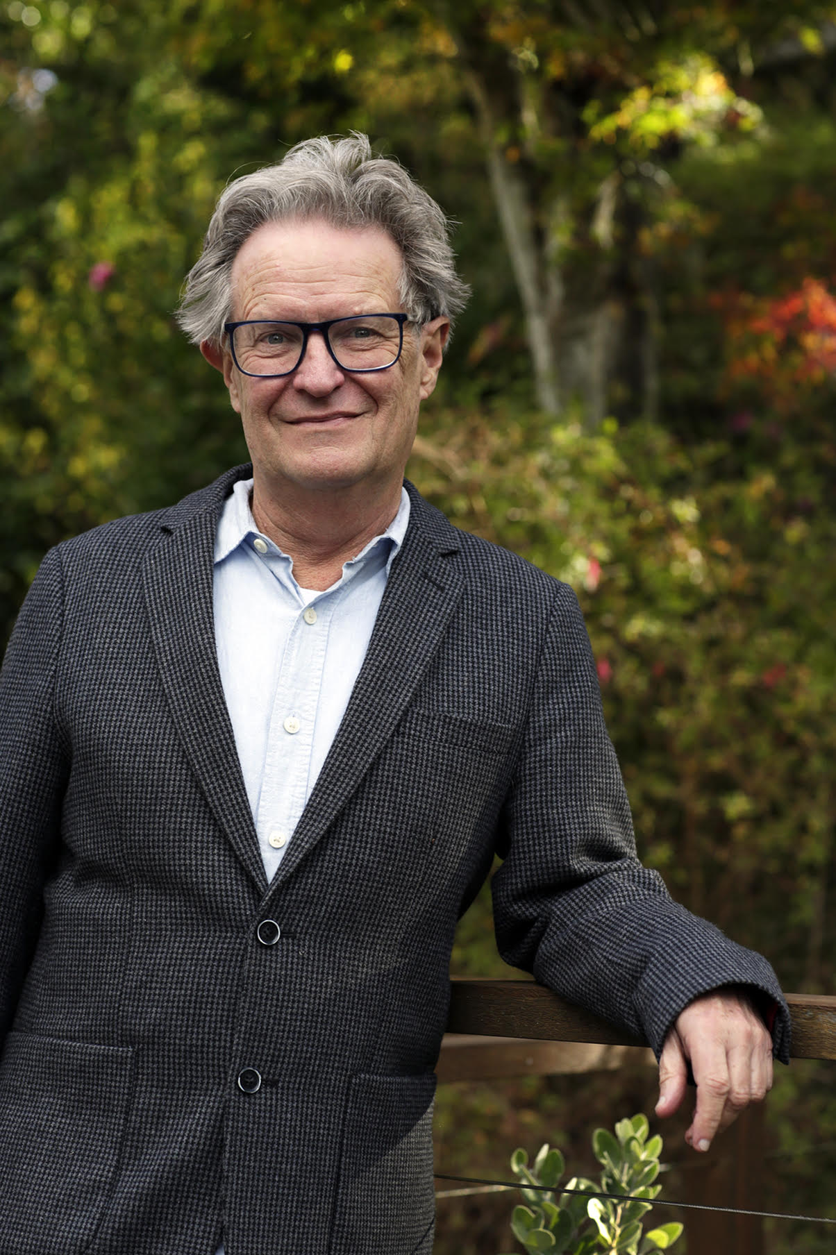 Buttrose _ author1 color Buttrose _ author1 color